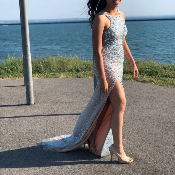 Terani Couture Dress - Picture 2 of 6